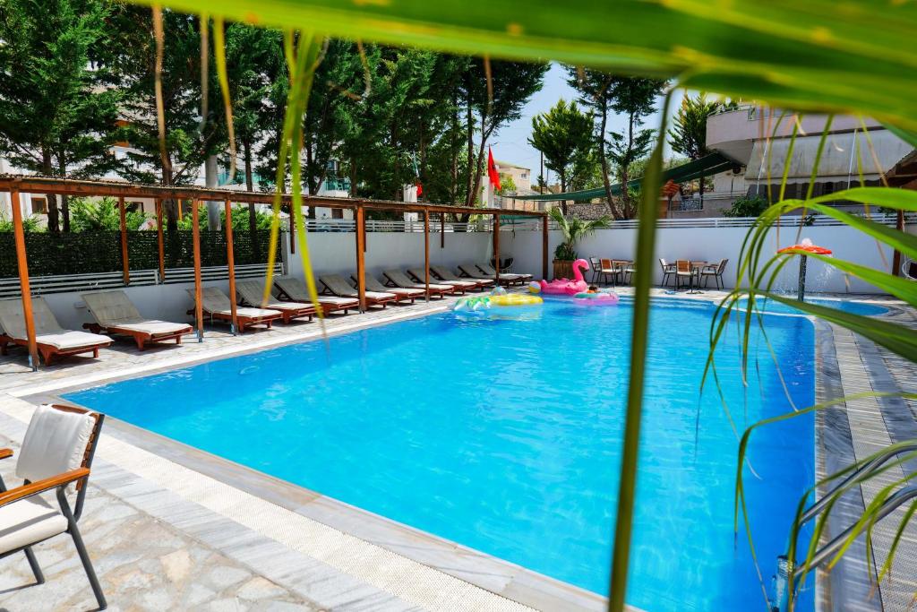 Elegant spaces at 6 Milje Hotel