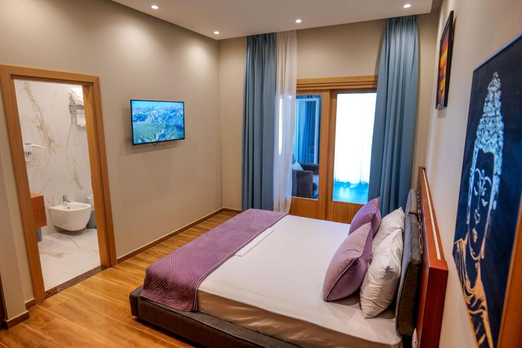 King Suite